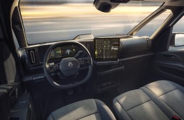 Renault Trafic E-Tech, 2025, interior