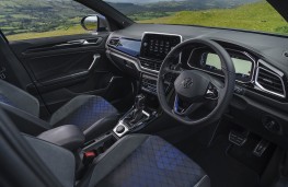 Volkswagen T-Roc 150 R-Line, 2026, interior