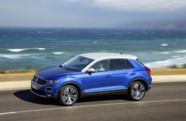 Volkswagen T-Roc, 2017, side, action