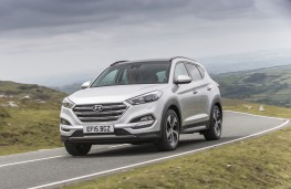 Hyundai Tucson, front