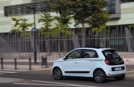 Renault Twingo, rear, action
