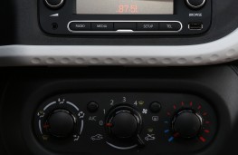 Renault Twingo, smartphone dock