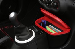 Renault Twingo, removable storage box