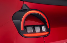 Renault Twingo E-Tech, 2025, rear light