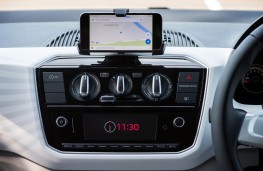 Volkswagen up! beats, 2017, sat nav