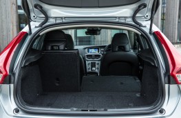 Volvo V40, boot