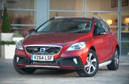 Volvo V40 Cross Country, front