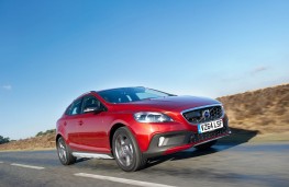 Volvo V40 Cross Country, front