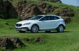 Volvo V40 Cross Country, 2016, side, static