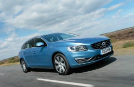Volvo V60 plug-in hybrid, front, action