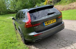 Volvo V60 D4 AWD Cross Country, 2019, rear