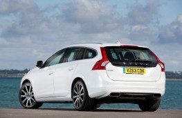 Volvo V60 D4 Drive-E, rear, static