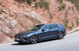 Volvo V60, 2018, side