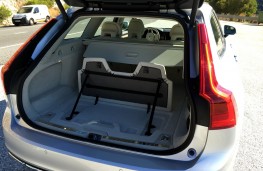 Volvo V90, 2016, boot, bag attachment