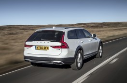 Volvo V90 Cross Country, 2017, rear