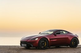 Aston Martin Vantage, 2018, side, static