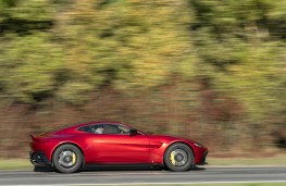 Aston Martin Vantage, 2018, side, action