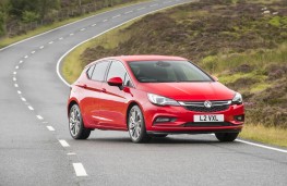 Vauxhall Astra, front, static