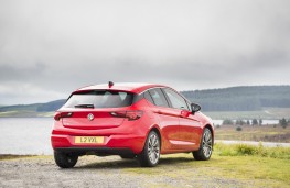 Vauxhall Astra, rear, static