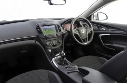 Vauxhall Insignia Hatchback, interior