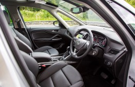 Vauxhall Zafira Tourer, interior