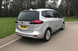 Vauxhall Zafira Tourer, rear