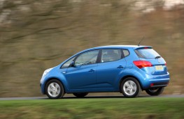 Kia Venga, side