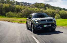 Suzuki e Vitara, 2025, front