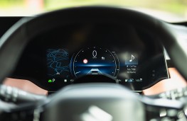 Suzuki eVitara, 2026, instrument panel