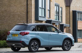 Suzuki Vitara, 2019, rear