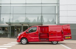 Vauxhall Vivaro, side doors