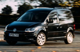 Volkswagen Caddy Black Edition front