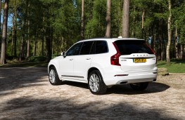 Volvo XC90, rear