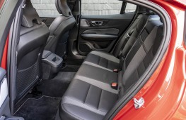 Volvo S60, rear seats