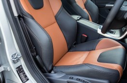 Volvo S60 Cross Country, front seats