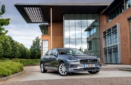 Volvo S90, front static