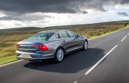 Volvo S90, rear action
