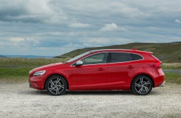 Volvo V40, side static