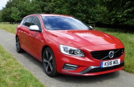 Volvo V60, front static (2)