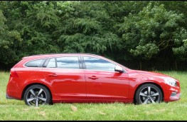 Volvo V60, side static