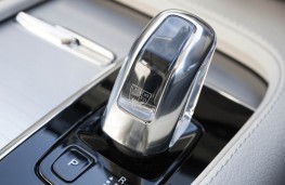 Volvo XC90 T8 Twin Engine, gearlever