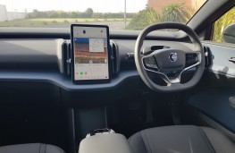 Volvo EX30, 2025, interior