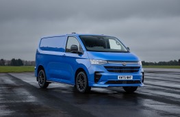 Volkswagen Transporter Panel Van Commerce Pro S, 2026, front
