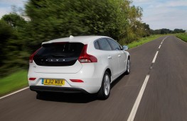 Volvo V40, rear