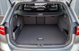 Volkswagen Passat Estate GTE, boot