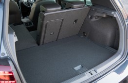 Volkswagen Golf GTD, boot