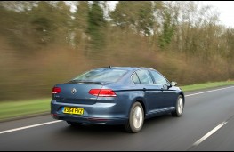 Volkswagen Passat, rear