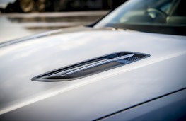 Kia Stinger GT S, 2017, bonnet vent