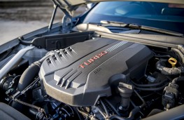 Kia Stinger GT S, 2017, engine