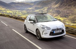 Citroen DS3 Cabrio, front, action